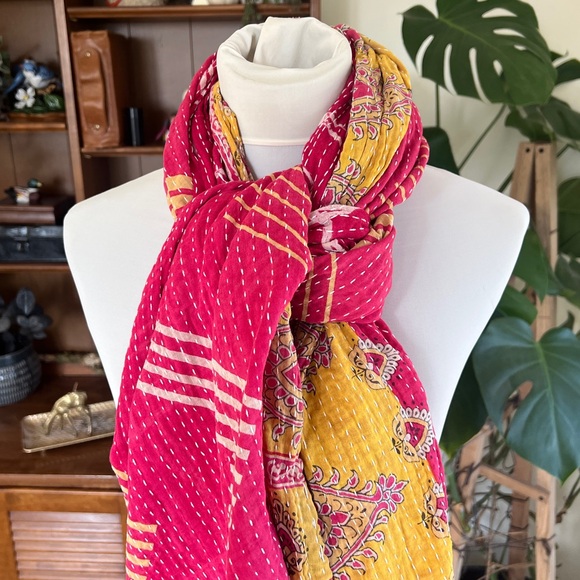 Kantha India Sari Colorful Reversible Large Wrap Scarf Shawl Towel - Picture 2 of 12